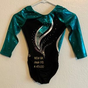 New GK Adult XS Quarter sleeve gymnastics Leo